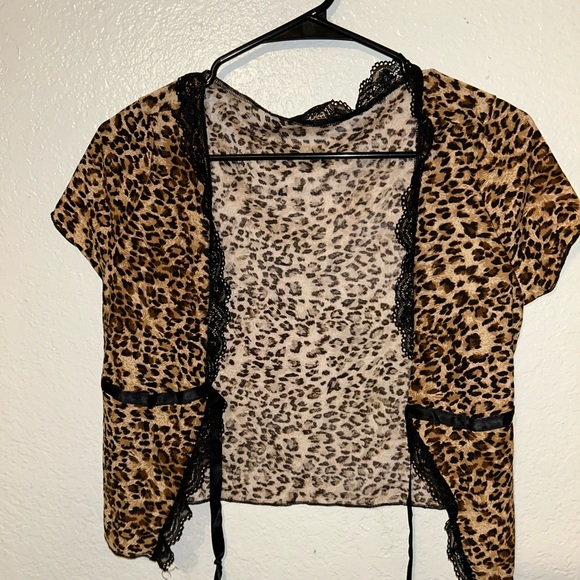 Leopard print crop top - Picture 2 of 3